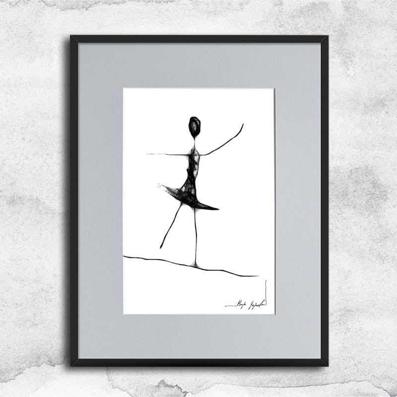 kobieca grafika nr 80 - akrobatka, oprawiona w czarną, aluminową ramę i grafitowe passe partout