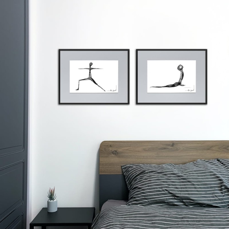 Autorska grafika nr 145 - Joga - na ścianie w sypialni
