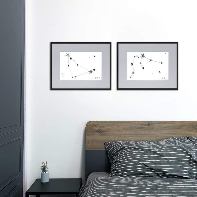 Autorska grafika nr 163 - Koziorożec - minimalistyczny design w sypialni