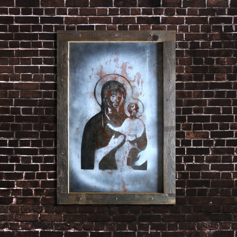Tradycyjna ikona nr 6 w industrialnej formie na metalowej płycie w autorskiej technice mieszanej z użyciem szablonu typowego dla street artu
