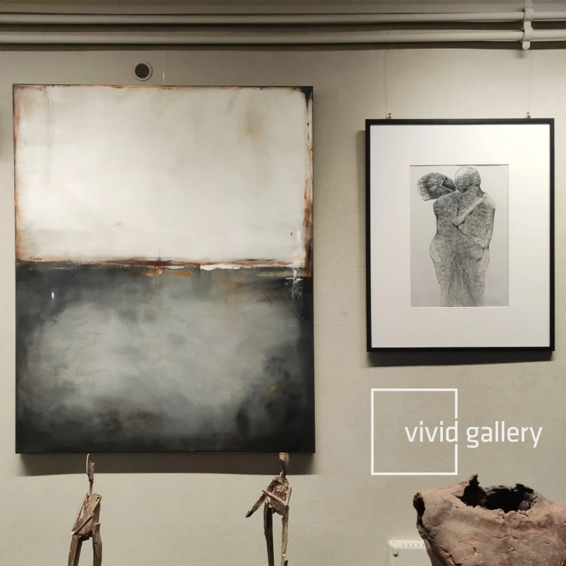 Obraz olejny Miedź i grafit X, format 110x90cm znajduje się w Vivid Gallery we Wrocławiu.