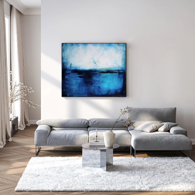 Obraz olejny pasuje do przestronnego salonu lub sypialni. Kolorystyka w niebieskiej tonacji tworzy harmonijny nastrój pozostawiając odbiorcy dużą swobodę w interpretacji.