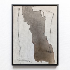 Ascetyczna kolorystyka, oparta na naturalnych, przygaszonych tonach ziemi, wzmacnia wrażenie pracy jako obiektu odnalezionego, fragmentu czegoś większego, co uległo erozji. Obraz staje się tu formą archeologii gestu.